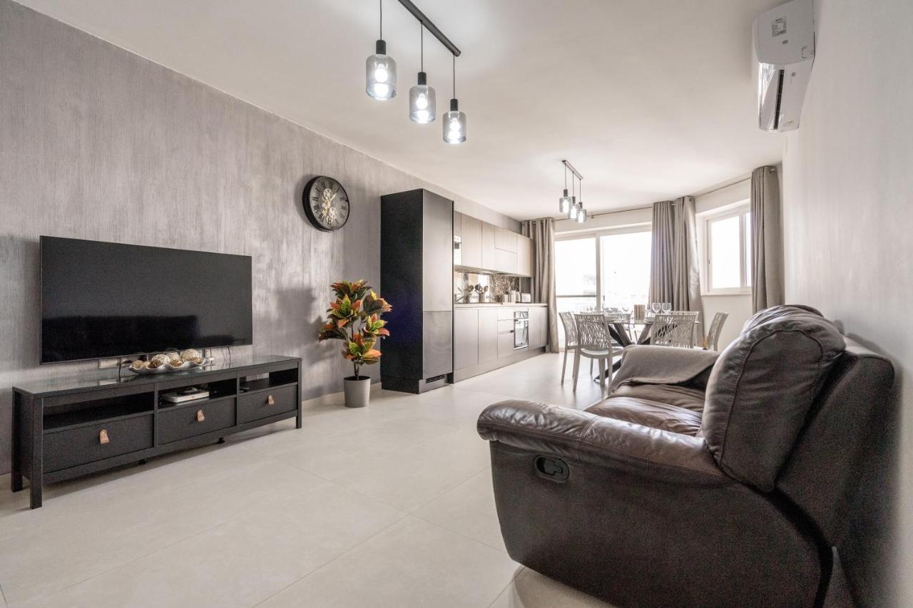 Brand New 3Br Apartment Close To All Amenities Σεντ Πόλς Μπέι Εξωτερικό φωτογραφία