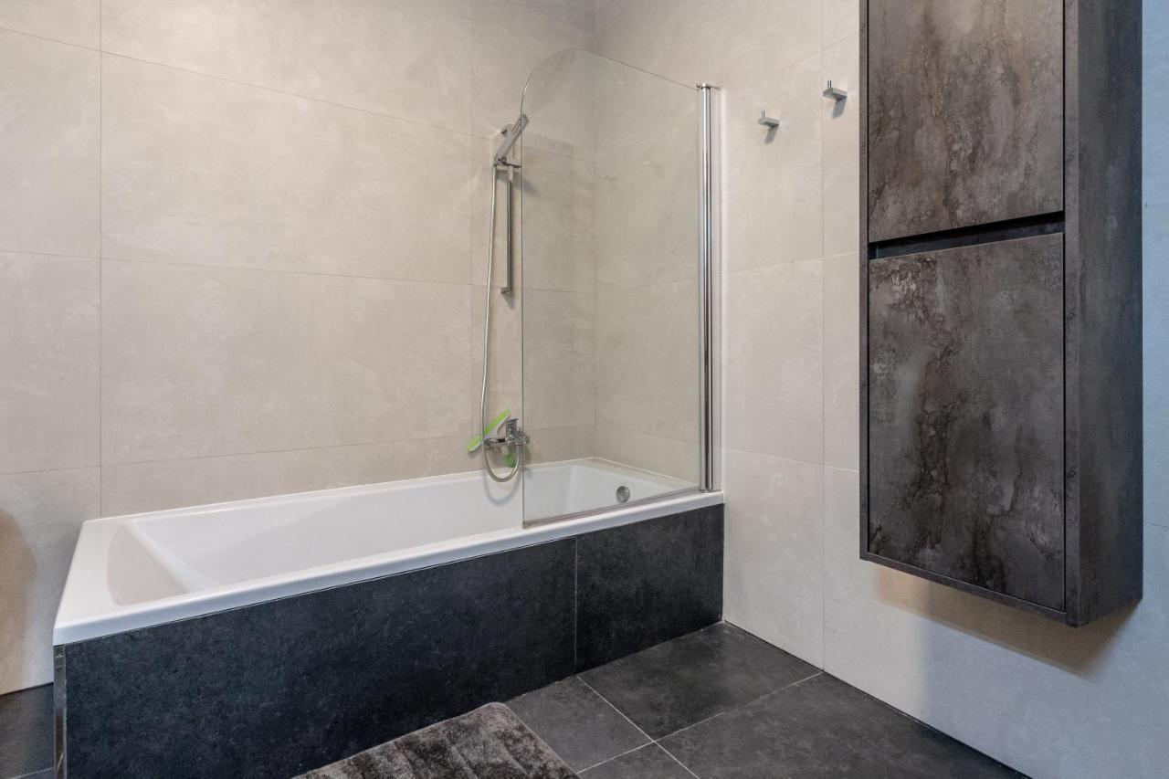 Brand New 3Br Apartment Close To All Amenities Σεντ Πόλς Μπέι Εξωτερικό φωτογραφία