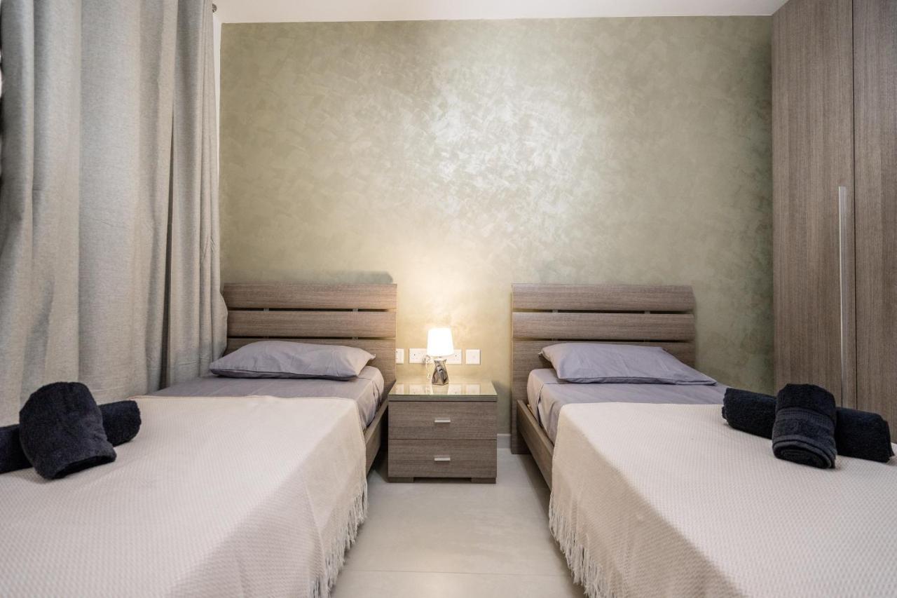 Brand New 3Br Apartment Close To All Amenities Σεντ Πόλς Μπέι Εξωτερικό φωτογραφία